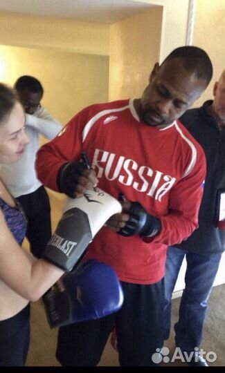 Боксерские перчатки everlast
