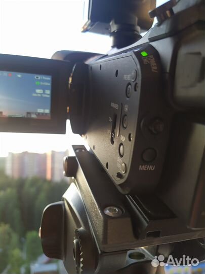 Canon XA50 (продажа или обмен)