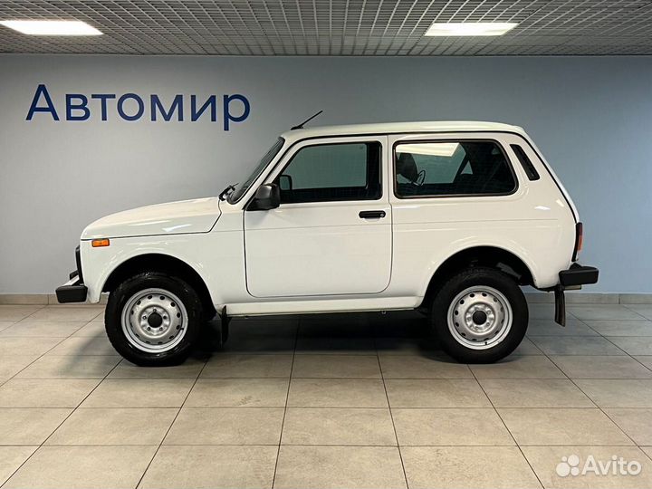 ВАЗ Niva Legend 1.7 МТ, 2022, 8 900 км