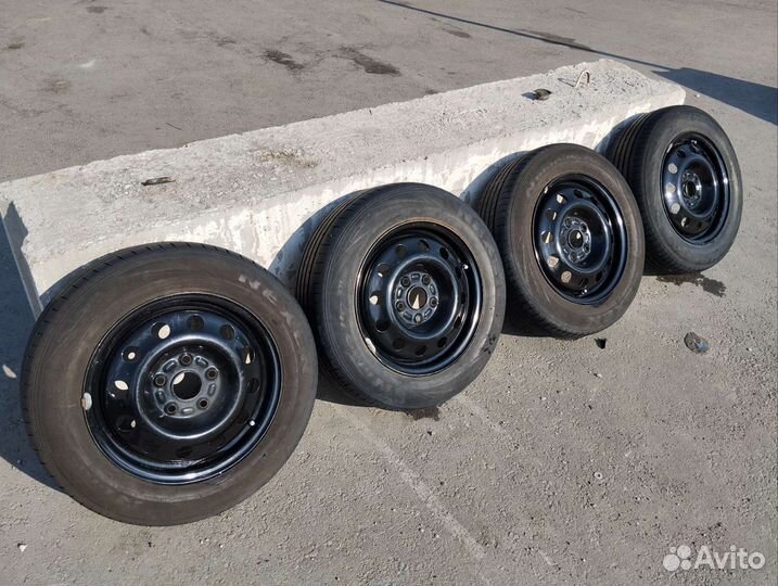 Комплект летних колёс r15 на японца