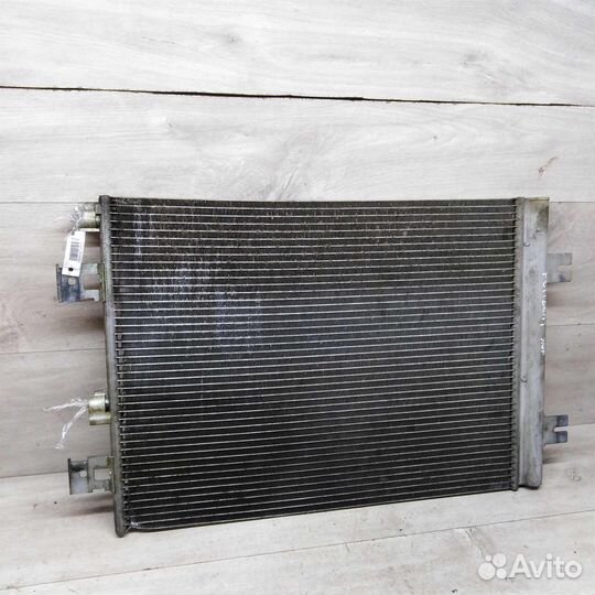 Радиатор кондиционера Renault Sandero I