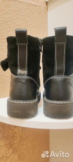 Ботинки демисезонные 27 размер на девочку