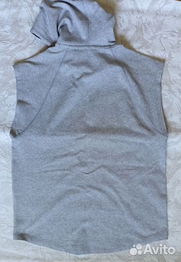 Серая майка HM с капюшоном, 48 размер