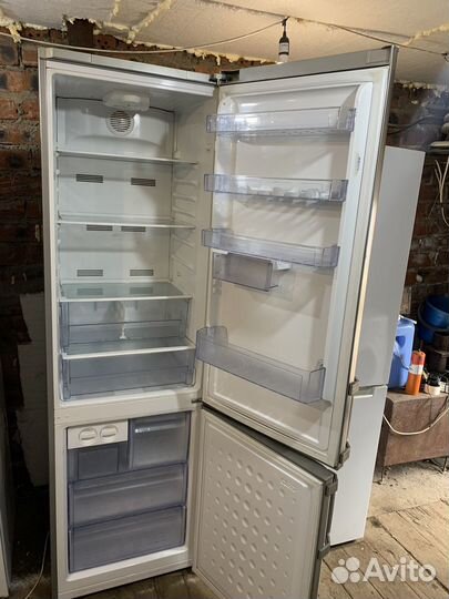Холодильник Beko 2m no frost