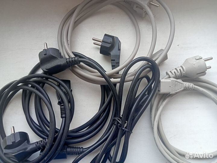 Кабель для монитора VGA