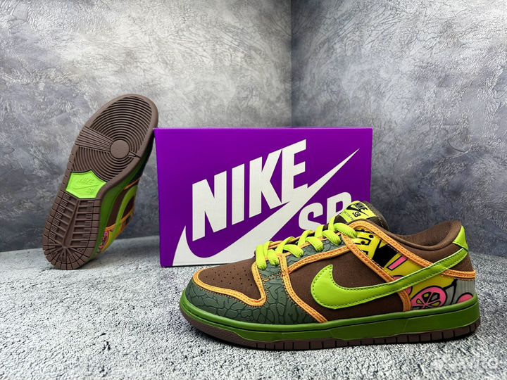 Кроссовки Nike SB Dunk Low De La Soul