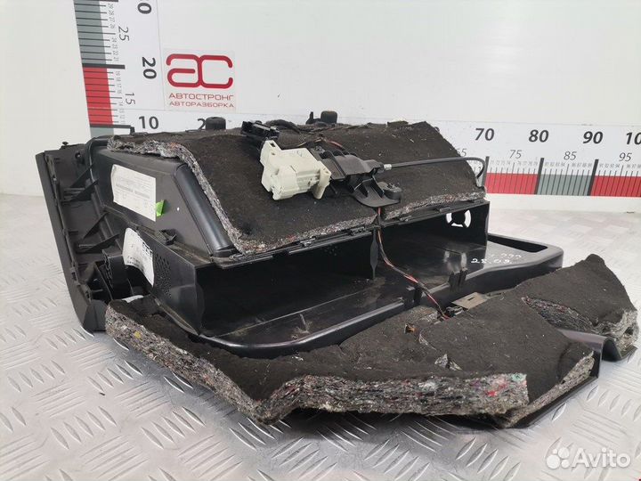 Бардачок (вещевой ящик) для Audi A6 C5