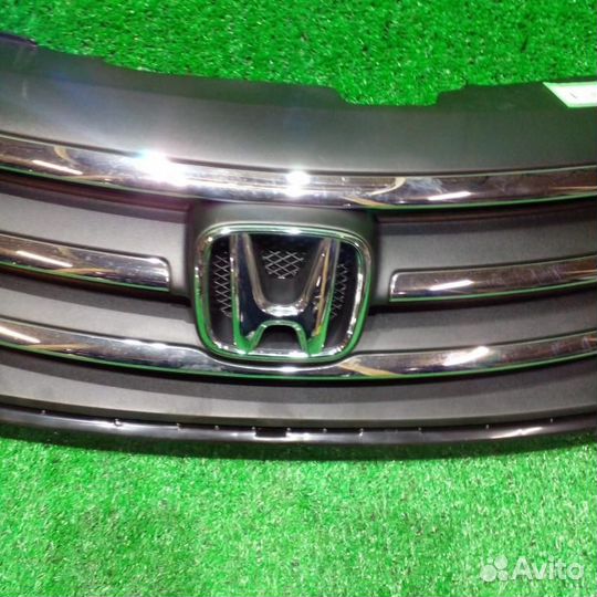 Решетка радиатора honda freed GB3 F Y7-23