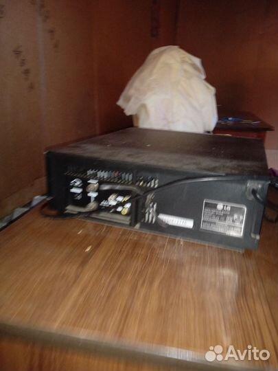 Видеомагнитофон