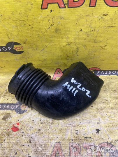 Воздуховод Mercedes-Benz C-Class W202 M111 1997