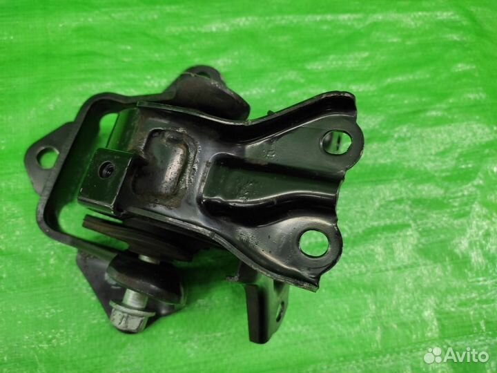 Подушка двс левая 2.0 G4GC АКПП Kia Sportage