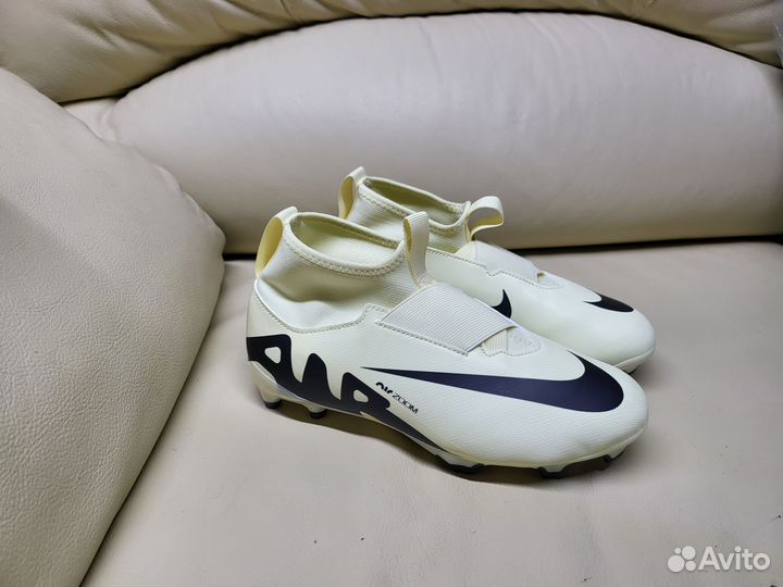 Новые детские бутсы Nike 37.5 и 38 р