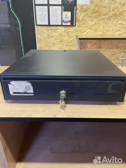 Денежный ящик