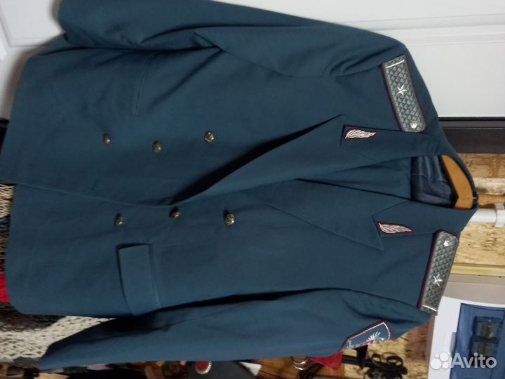 Генеральный костюм