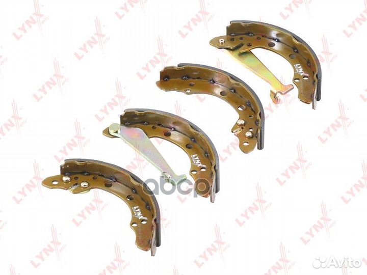 Колодки тормозные барабанные зад BS8004 LYN