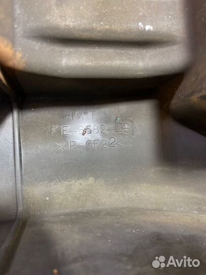 Крышка двигателя Ford Escape кроссовер 3.0 1KD