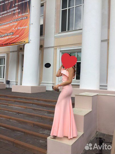 Платье на торжество