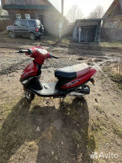 Скутер 50 кубов