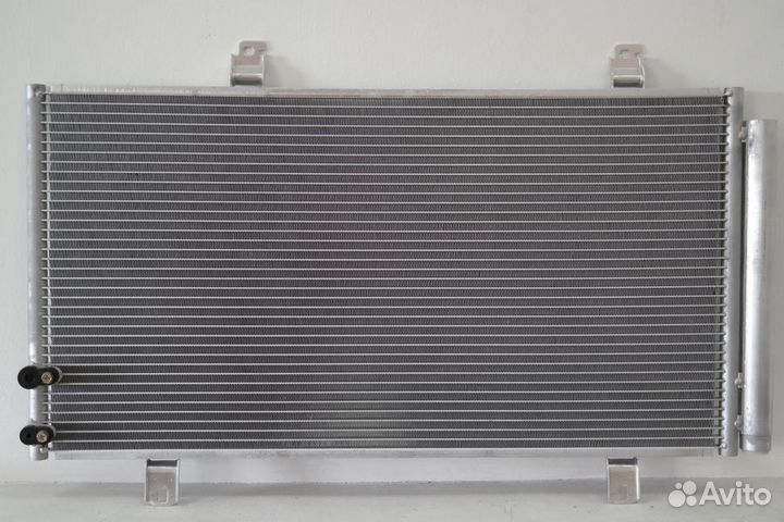 Радиатор кондиционера Тойота Камри 40