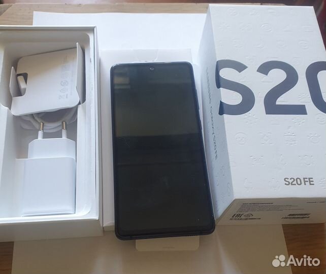 Samsung Galaxy S20 FE, 6/128 ГБ