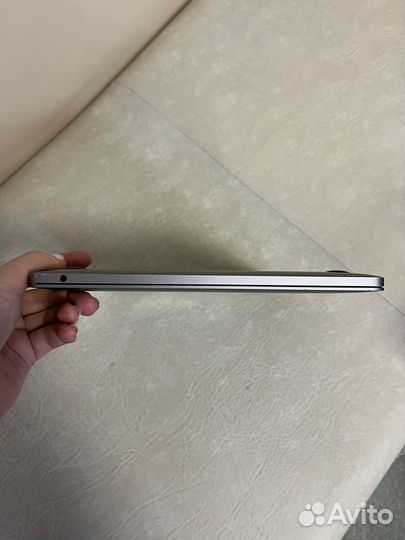 Macbook pro 13 2017 256
