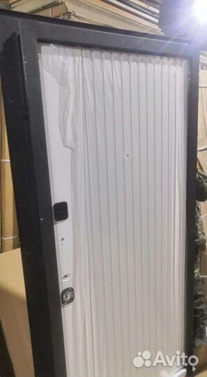 Дверь входная