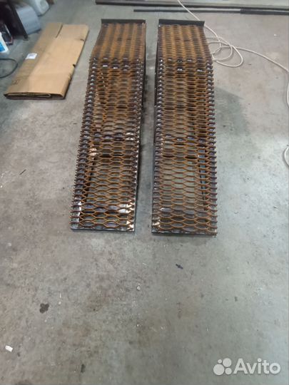 Мини эстакада для автомобиля