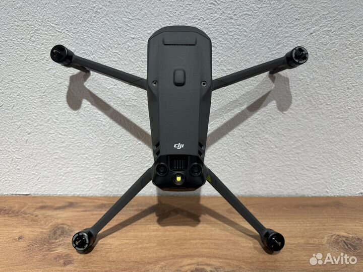 Квадрокоптер DJI Mavic 3E (Enterprise)