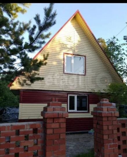 Дом 160 м² на участке 9,3 сот.