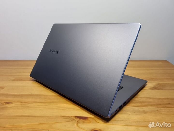 Honor MagicBook X15/i5(10th) /512/8Gb