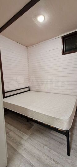 Дом 25 м² на участке 4 сот.