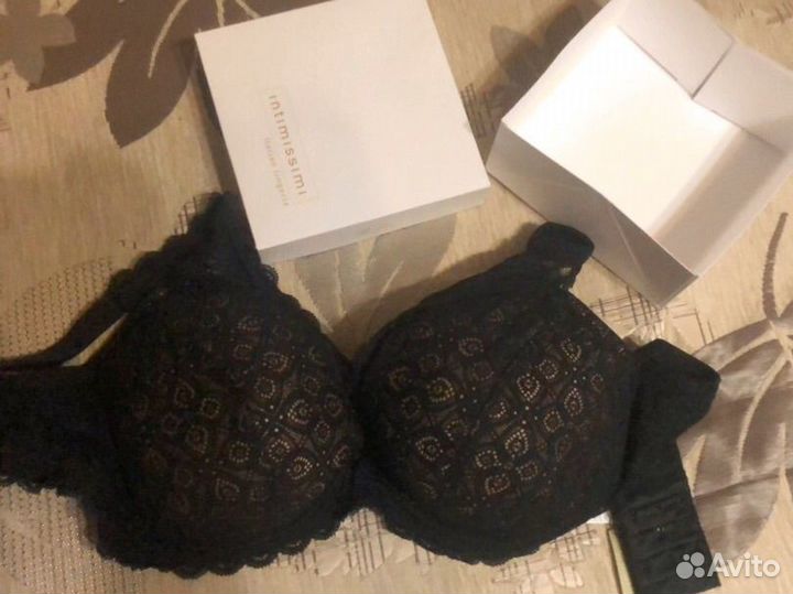 Бюстгальтер