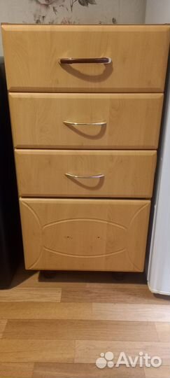 Тумбочка бу