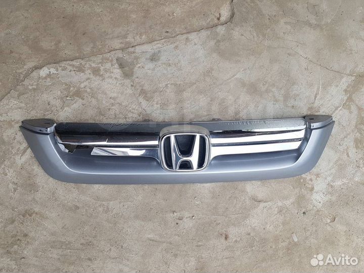 Решетка радиатора Honda Cr-V 3 2006-2012 71128SWA0