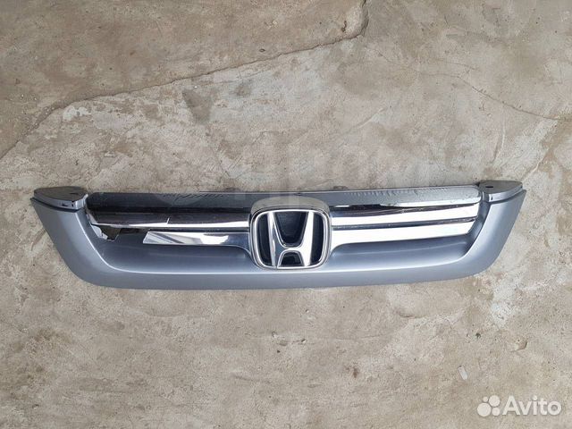 Решетка радиатора Honda Cr-V 3 2006-2012 71128SWA0