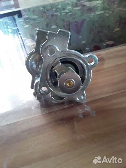 Термостат в сборе на Ивека Дели