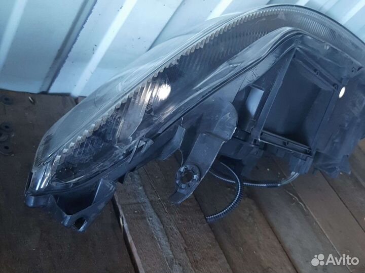 Фара правая Renault Laguna 2
