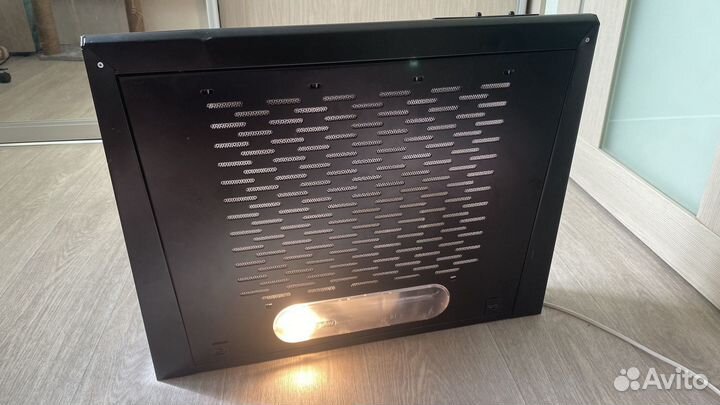 Кухонная вытяжка Maunfeld