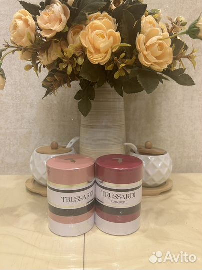 Парфюмерная вода женская/духи trussardi