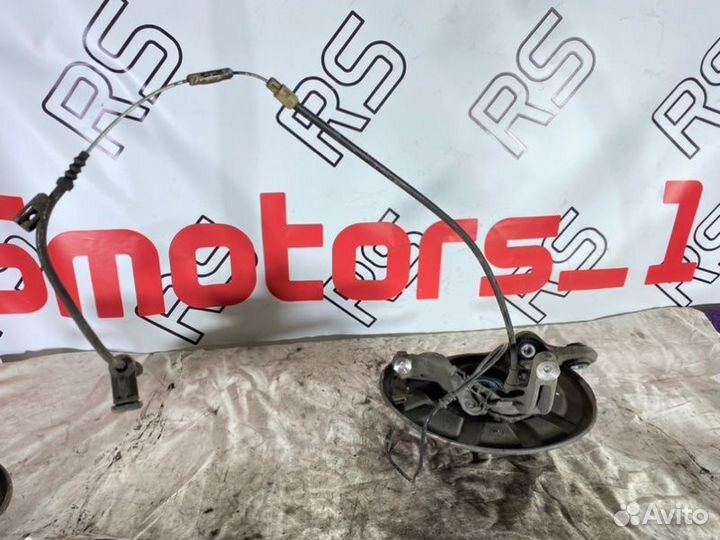 Цапфа задняя правая Mercedes-Benz E-Class W212