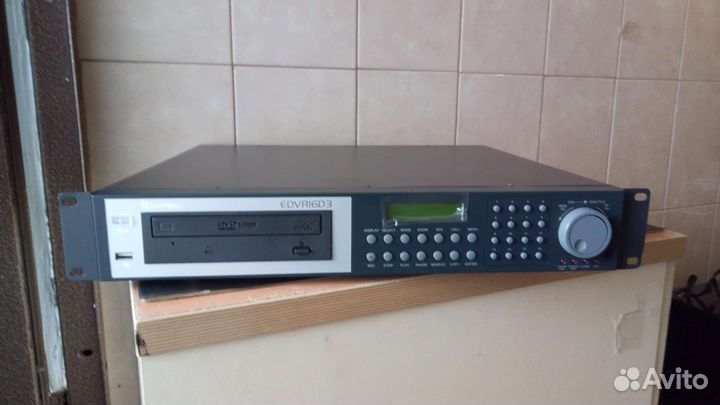 16 канальный видеорегистратор EverFocus