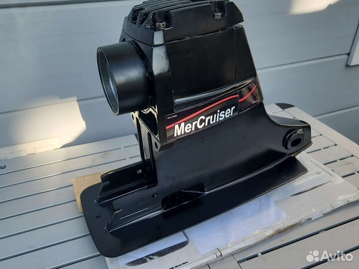 Mercruiser bravo X корпус верхнего редуктора