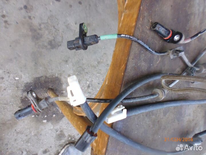 Hyundai Elantra 5 MD 2014г. датчики абс