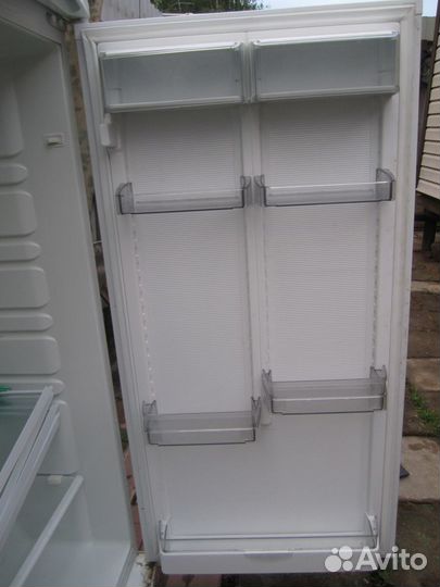 Запчасти от холодильника Атлант