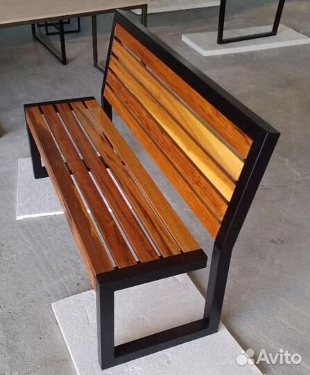 Скамейка садовая