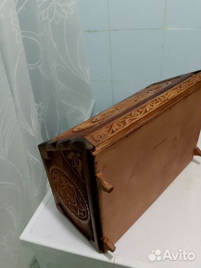 Хлебница деревянная
