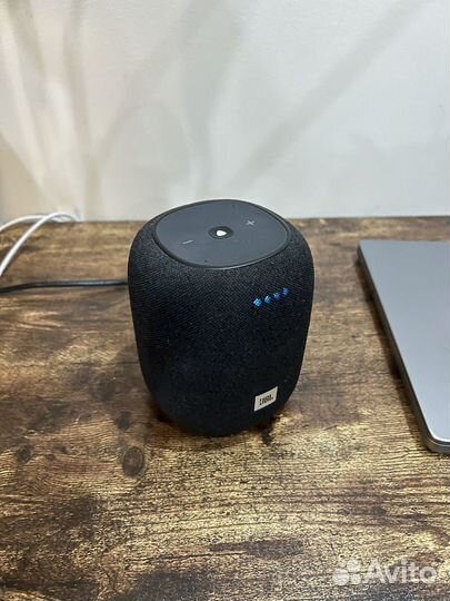 Умная колонка JBL Link Music с Алисой