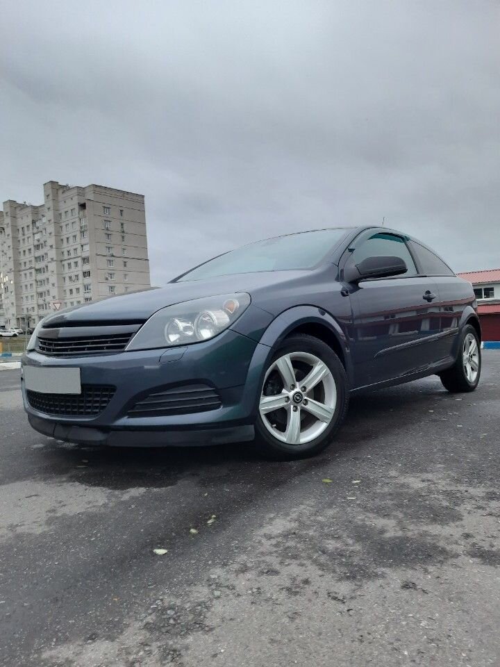 Opel Astra GTC: фото владельца
