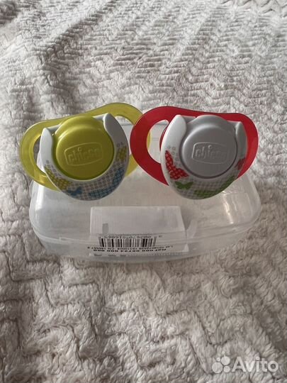 Пустышки chicco 0-6 иесяцев