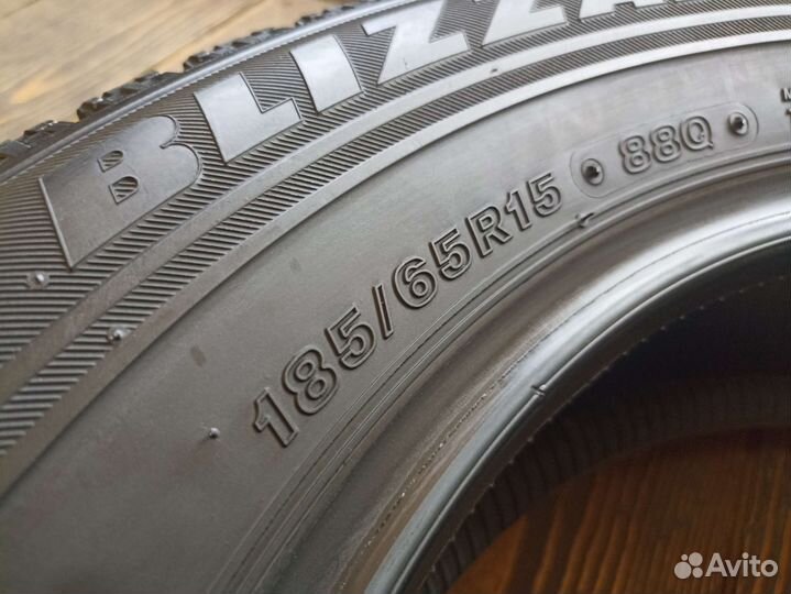 Bridgestone Blizzak VRX 185/65 R15